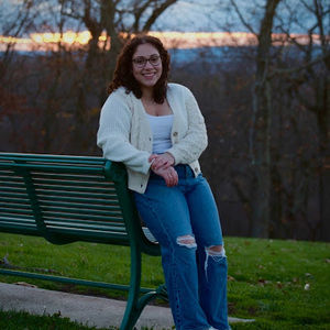 Meet your Posher, Julia